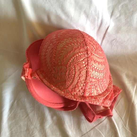 Victoria’s Secret Very Sexy Push Up Racerback Bra 32DDD Coral lace NWT - Picture 3 of 8